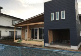 自然素材の木の家を建てるならHUCK